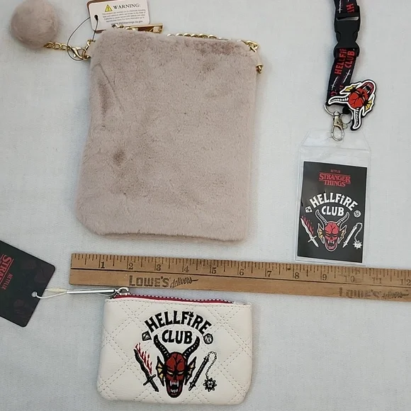 Stranger Things "Hellfire Club" Card Holder & Laynard Set with Brown Furry Bag - Picture 14 of 16